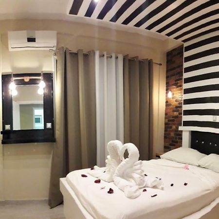 Jz Boutique Apartments Rhodes City Exterior foto